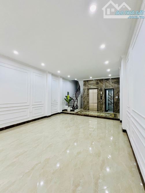 Bán nhà phố LÊ VĂN LƯƠNG, 50m2, 6 Tầng TM, 5m MT, Phân Lô Ô Tô Vào Nhà, 15m ra Phố, KDVP - 2