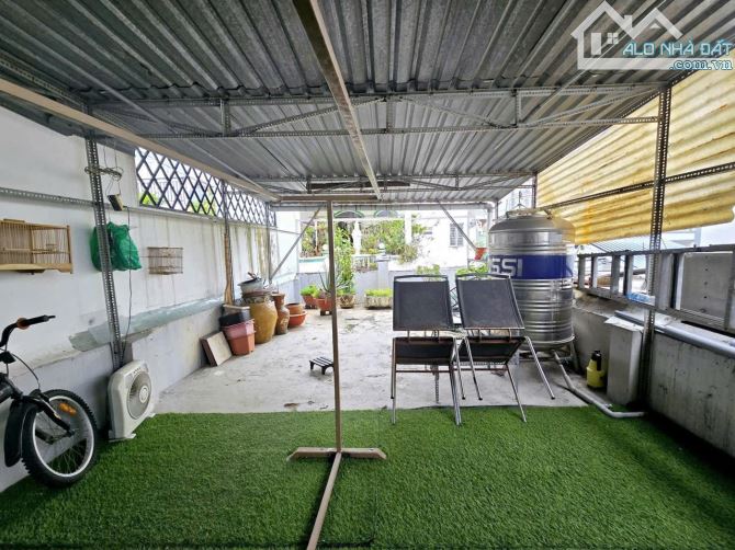 Bình Thạnh -Sát Quận 1 - 50m2 (3.9x13.5) - 2 tầng BTCT - 2PN +1 - CHỈ 6.5 TỶ TL - 2