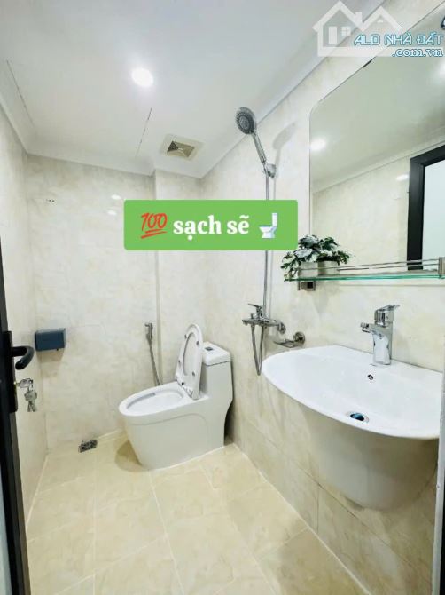 BÁN NHÀ 5T Đ.CẦU GIẤY, DT 30M2, BA GÁC TRÁNH XE MÁY , Ở NGAY, CHỈ 6.9 TỶ - 2