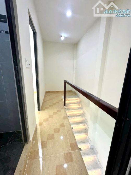 BÁN NHÀ HẺM THÔNG, 2 TẦNG, 2 PN, HOÀN CÔNG ĐỦ, 32M2, 3,5 TỶ - 2