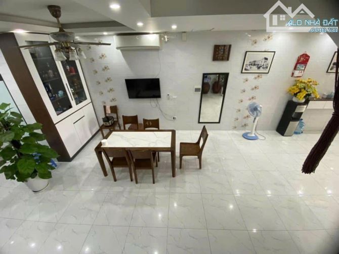 Bán nhà P.Liễu Giai 55/60m2 MT5,3m 5 Tầng 2 Thoáng Ô TÔ ĐỖ CỬA NGÀY ĐÊM 19 TỶ - 3