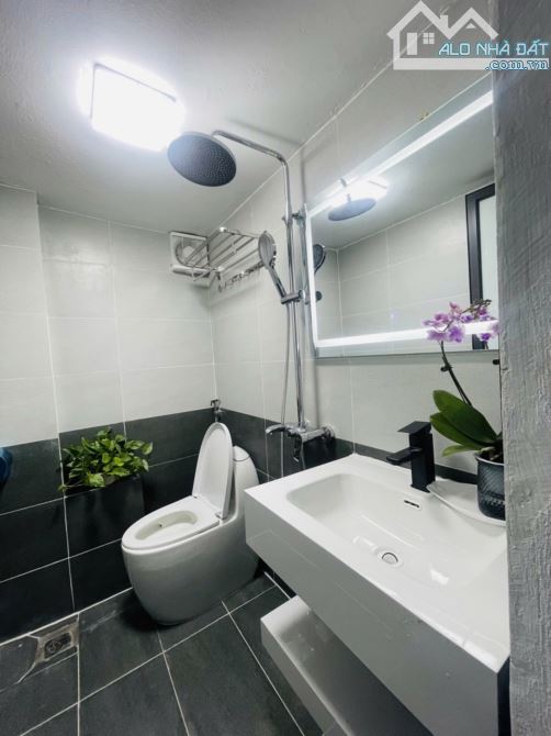 Bán nhà phố PHAN BỘI CHÂU - 1 nhà ra MẶT PHỐ - 5 Tầng - 3 Ngủ khép kín - ĐẸP - 3