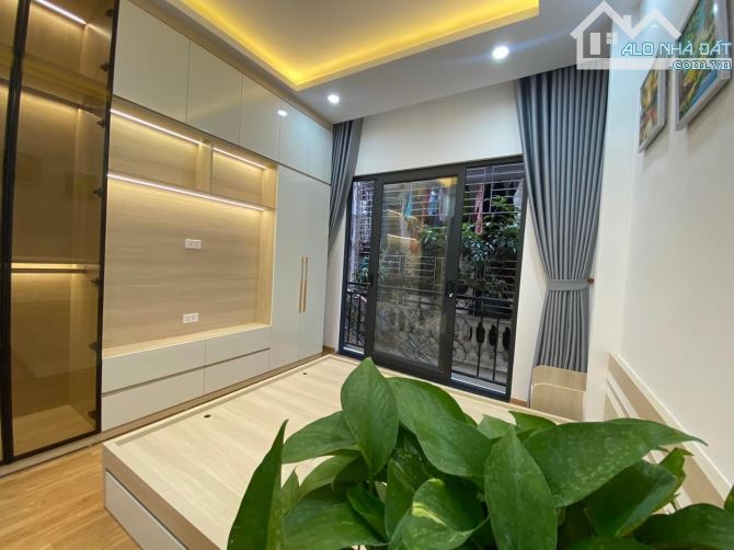 🏠 Nhà mới đẹp - Thịnh Hào, Đống Đa - 5,6 tỷ 📏 Diện tích: 23m² | 5 tầng | MT 3,5m - 3