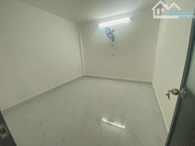 50M2, Thống Nhất, P.16,  GV, GIÁ NHỈNH 3 TỶ - 3