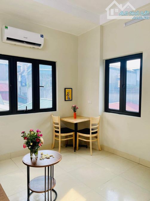 Tòa Apartment phố Khâm Thiên, mới đầy đủ PCCC, Dòng tiền 700 triệu/ năm, giá chỉ 8.7 tỷ - 4