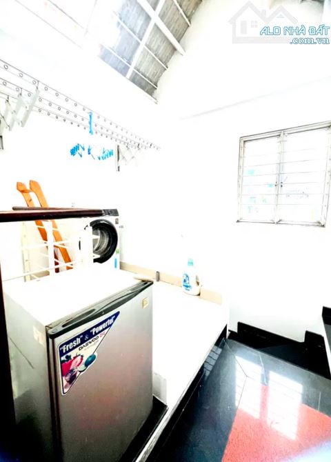 NHÀ ĐẸP GIÁ RẺ P13 Q10 đường cách mạng tháng 8 giá 4.9 tỷ - 4