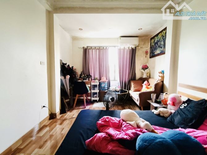 CỰC HÓT , DƯƠNG VĂN BÉ PHỐ HIẾM NHÀ BÁN DÂN XÂY 45M 5 TẦNG OTO ĐẬU CỬA GIÁ HƠN 7 TỶ - 4