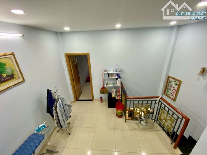 Nhà HXH Bình Tân, ngay 4 xã DTSD 60m2, đúc BTCT. giá 3.84ty - 5