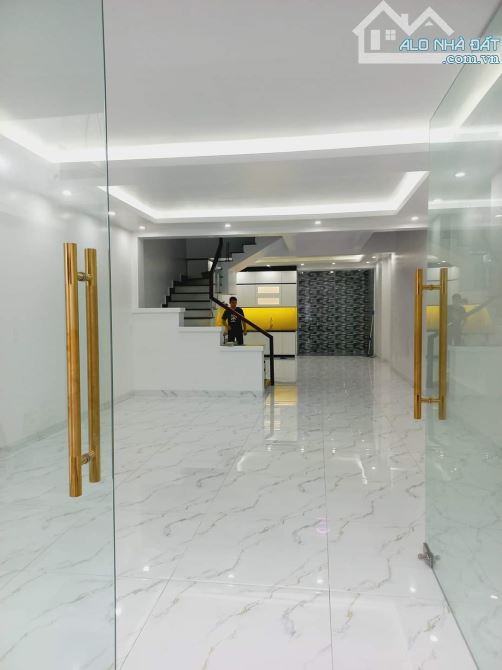 Bán nhà mặt đường dân lập, quận lê chân Giá 9 tỷ dt95m xây 3 tầng - 5