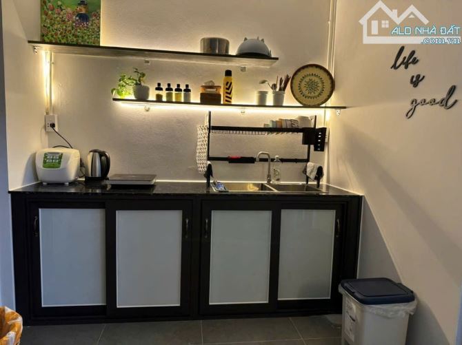 SIÊU HIẾM ! NHÀ ĐẸP ở MẶT TIỀN gần BIỂN SƠN TRÀ: 71m² ngang 5m x 14,2m - 1 TRỆT 1 lửng 3 P - 5