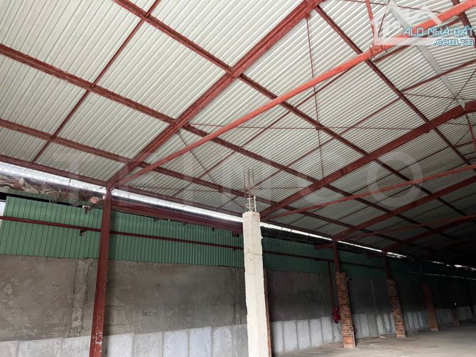 Kho xưởng 2.222m² có PCCC và trạm điện 3 pha, trong khu công nghiệp Trà Nóc, lộ Container - 6