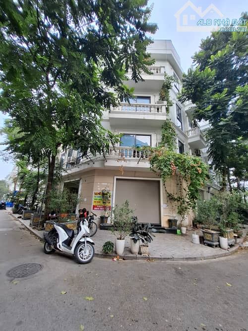 Bán Nhà Lô Góc Yên Lộ, 93.5m², Mặt Tiền 5m, Giá 27.9 Tỷ, Kinh Doanh Đỉnh, Sổ Đẹp - 6