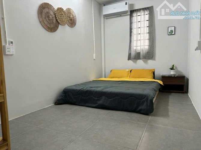 SIÊU HIẾM ! NHÀ ĐẸP ở MẶT TIỀN gần BIỂN SƠN TRÀ: 71m² ngang 5m x 14,2m - 1 TRỆT 1 lửng 3 P - 7