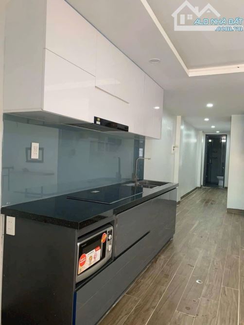 BÁN TÒA CĂN HỘ 4 TẦNG 11 PHÒNG, SÁT SÔNG HÀN, KHU NAM VIỆT Á, DÒNG TIỀN FULL 40TR/ THÁNG - 8