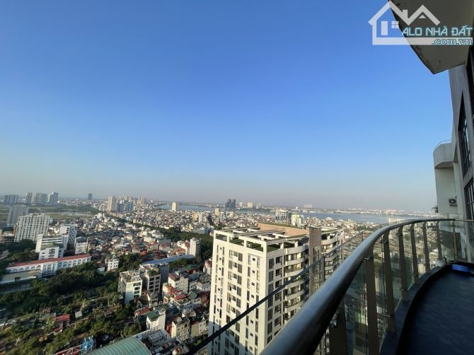 Bán gấp penhouse Tràng An Complex Hà Nội : 240m2. 4 ngủ. View Hồ Tây, siêu đẹp. 30 tỷ - 9