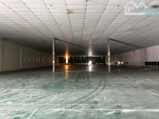 Cho thuê kho xưởng 4.500m² có PCCC tự động và trạm điện 3 pha, trong khu công nghiệp