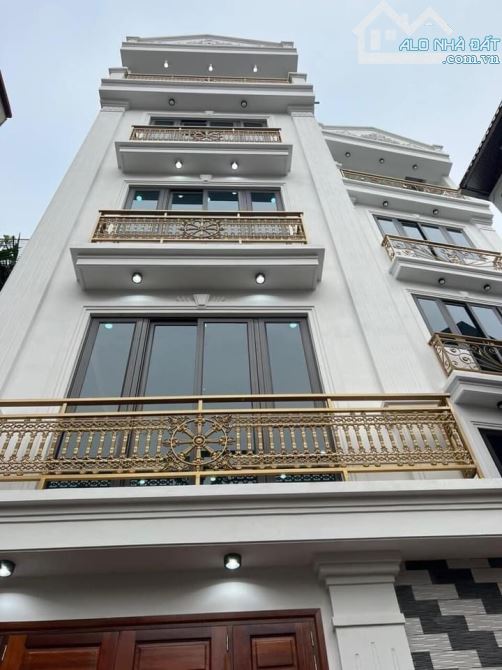 NHÀ SIÊU HIẾM LIÊN MẠC 37,1m2 LÔ GÔ Ô TÔ TRÁNH