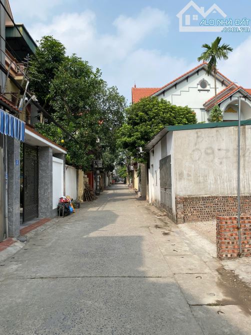 Bán đất trung tâm Trâu Quỳ Gia Lâm, 62m, 6 tỷ thương lượng, ô tô đỗ cửa