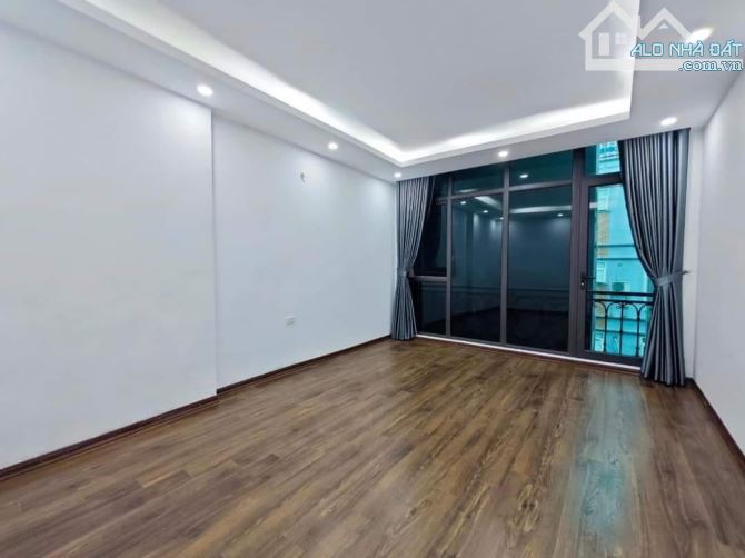 🏡 Bán Nhà Tương Mai, Quận Hai Bà Trưng – Diện Tích Rộng, Giá Cực Hấp Dẫn! 🏡