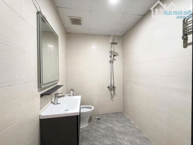 BÁN CĂN HỘ CHUNG CƯ CTM 229 ĐƯỜNG CẦU GIẤY, 71M2 2PN+2WC GIÁ 4.8 TỶ, TẦNG TRUNG VIEW ĐẸP - 10