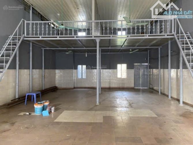 Cho thuê kho xưởng Tư Đình thông sàn có gác xép 250m2- 12.5tr/thg🎊 - 1