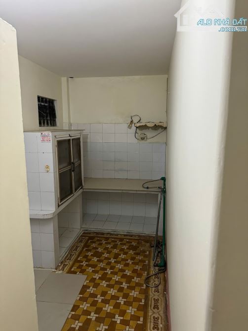 Cần bán nhà 2,5 tầng kiệt 3m5 Ngô Gia Tự, Hải Châu gần bệnh viện Đa Khoa - 1