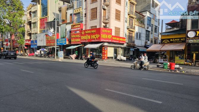 Bán nhà mặt phố Quang Trung, Hà Đông - 110m2, Bán Nhanh Giá Đầu Tư Chỉ 30 tỷ - 1