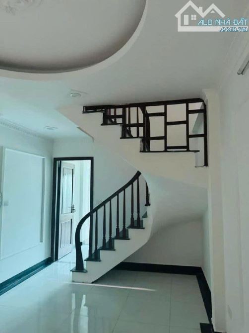 BÁN NHÀ MẶT PHỐ VIEW HỒ TỐ HỮU HÀ ĐÔNG VỊ TRÍ ĐẮC ĐỊA , DT : 40M2 , GIÁ : 8,45 TỶ. - 1