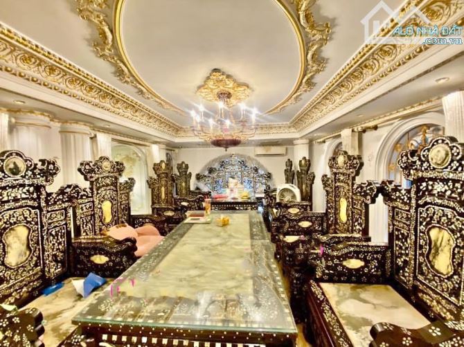 BÁN GẤP NHÀ PHỐ TRẦN QUANG DIỆU, Ô TÔ TRÁNH_DT 120M2, 5 TẦNG, MT 11M, 37TỶ - 2