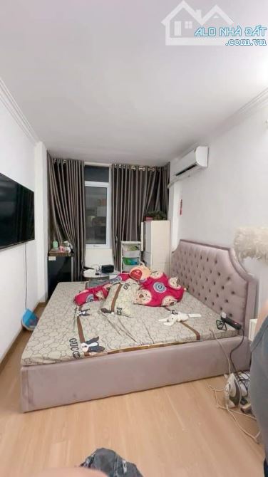 Minh Khai- Gốc Đề - nhà đẹp dân xây - 35m² x5 tầng 5,8 tỷ - 2