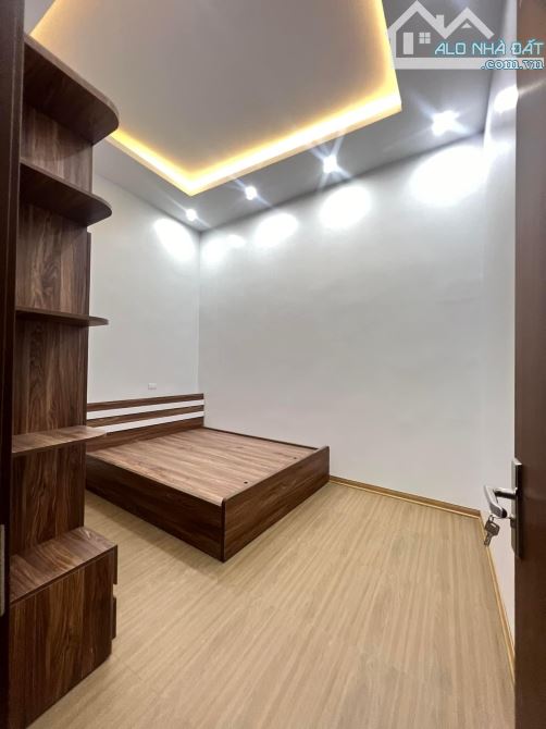 Bán nhà 40m2 phố Khương Hạ,Thanh Xuân,Ngõ ô tô, Kinh Doanh,Gần phố - 2