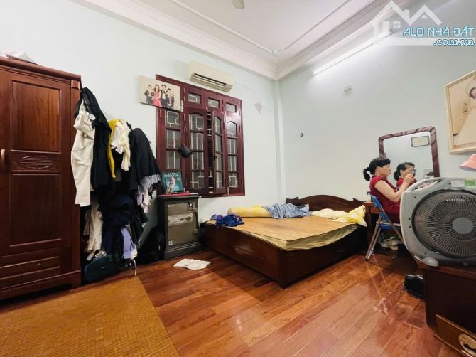Bán nhà Trường Chinh, Ngõ thông, 3 gác tránh, 76m2, MT5m,  5 tầng, 12 tỷ - 2