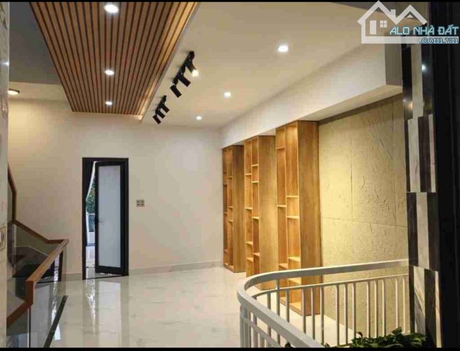 NHÀ MẶT TIỀN NGUYỄN CÔNG TRỨ - 50M2 - 2 TẦNG - GẦN BIỂN - NHỈNH 6 TỶ - 2