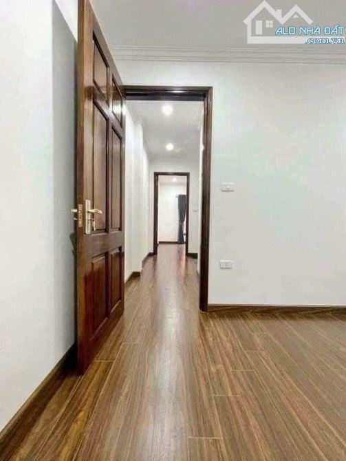 Diện tích 45m2 x 4T ôtô đậu trong nhà, đường oto thông,3km KĐT Đô Nghĩa Hà Đông giá 3,55tỷ - 3