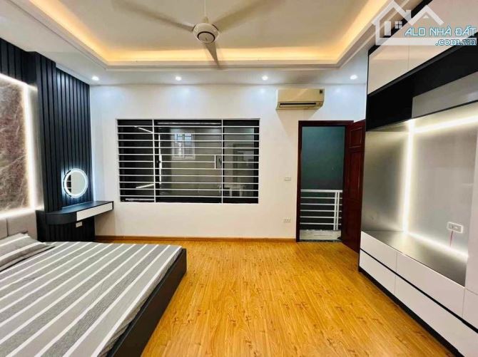 BÁN NHÀ RIÊNG TẠI ĐƯỜNG PHẠM VĂN ĐỒNG, GIÁ CHỈ VỚI 6,3 TỶ VND, DIỆN TÍCH 35 M2, VIEW ĐẸP - 3