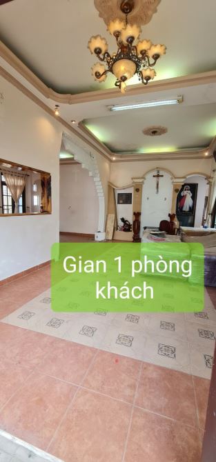 Cần bán nhà mặt tiền đường Bạch Đằng, p7, tp Đà Lạt. 260m² - 3tag, 18ti8. Còn lên được 3 - 3