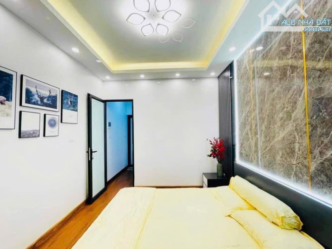 Bán nhà 29 Khương Hạ -TX , DT 45m2 , Giá hơn 7 tỷ ,Oto , Kinh Doanh - 3