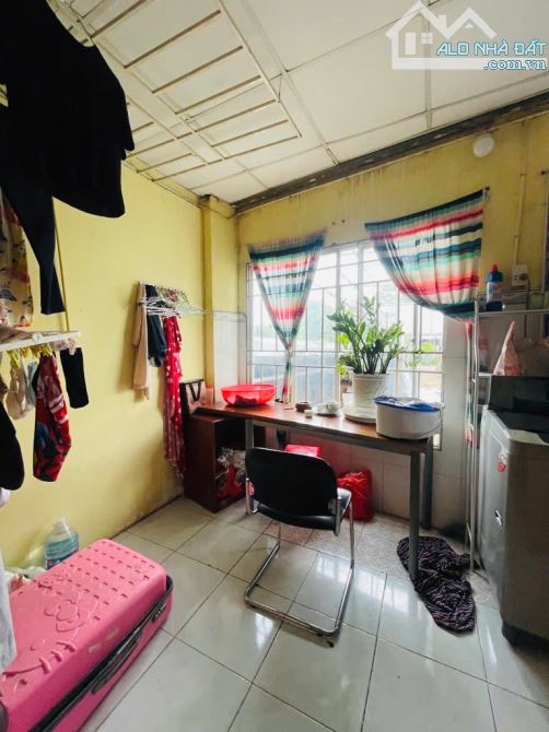 Kẹt tiền tết bán gấp nhà Tân Bình, 4 tầng DT 4,6x22m, ngay khu phân lô Cống Lỡ chỉ 7 tỷ 3 - 3