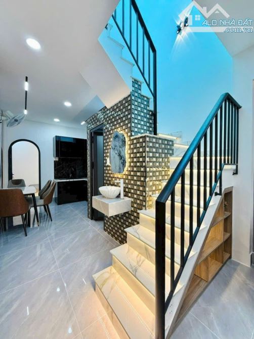 TẬU NHÀ NHƯ Ý - AN CƯ LẬP NGHIỆP NGAY GÒ VẤP!