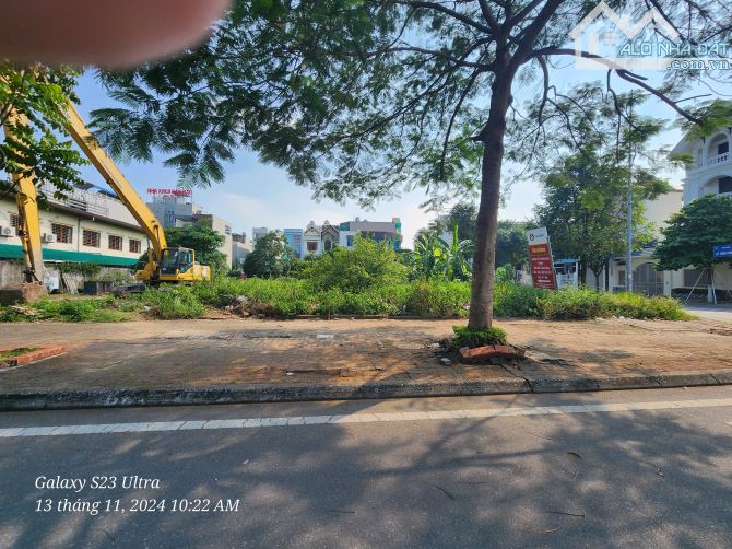 BÁN ĐẤT BIỆT THỰ MẶT ĐƯỜNG 52M  ( Võ Nguyên Giáp) - 1