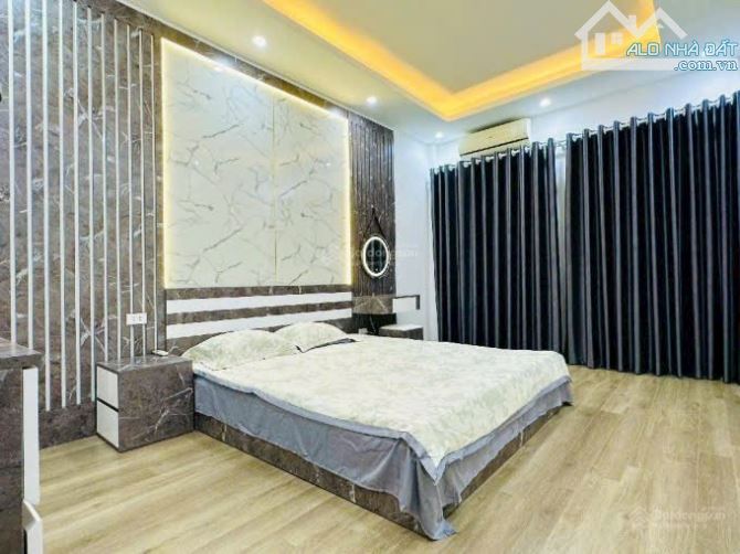 BÁN NHÀ CỰC HIẾM PHỐ PHƯƠNG MAI - 45M² - 4 TẦNG - MẶT TIỀN 4M - NGÕ THÔNG - GIÁ CHỈ 5 TỶ35 - 1