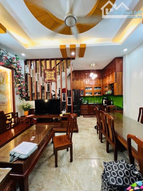 SIÊU PHẨM NHÀ NGỌC HỒI THANH TRÌ 48mX 5T giá 5,2 tỷ Nội thất sin xò - ô tô - 1