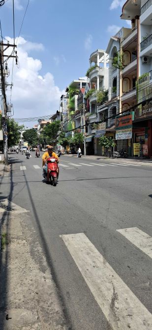 Bán nhà đường Hồng Lạc, ngay ngã tư Bảy Hiền, Tân Bình, DT 82m2, 3 tầng, nhỉnh 6 tỷ - 1