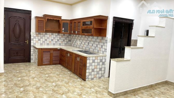 Bán nhà 4 tầng MT Hà Huy Tập, 105m2, đoạn kinh doanh sầm uất - 2