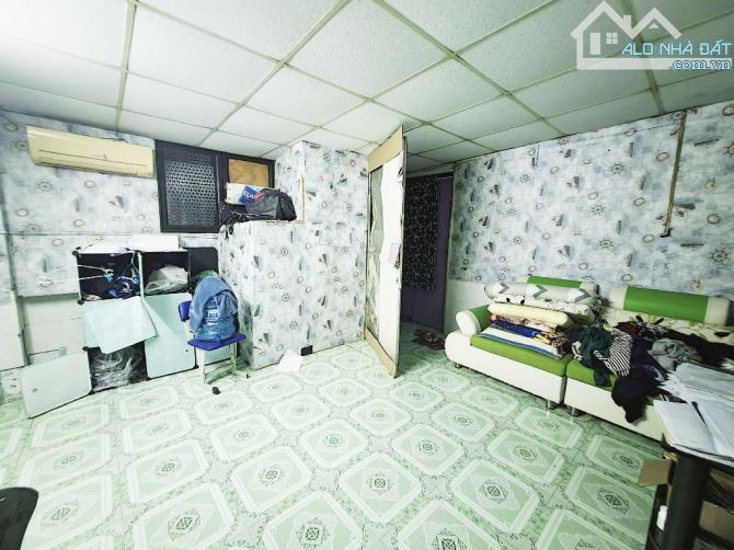 Bán nhà đường Hồng Lạc, ngay ngã tư Bảy Hiền, Tân Bình, DT 82m2, 3 tầng, nhỉnh 6 tỷ - 2