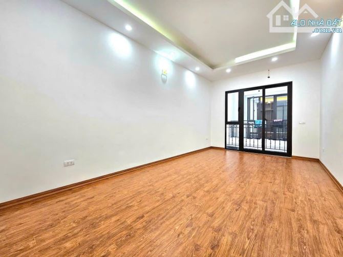 Bán Nhà 5 Tầng Tại Lai Xá, Kim Chung – 30.3m², Gần Ô Tô, Nhà Ở Ngay - 3