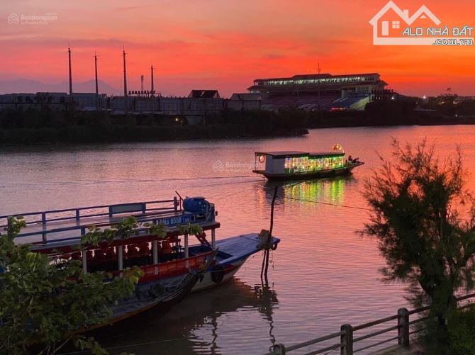 Bán Nhà Mặt Tiền Huyền Trân Công Chúa View Sông Thơ Mộng - 3