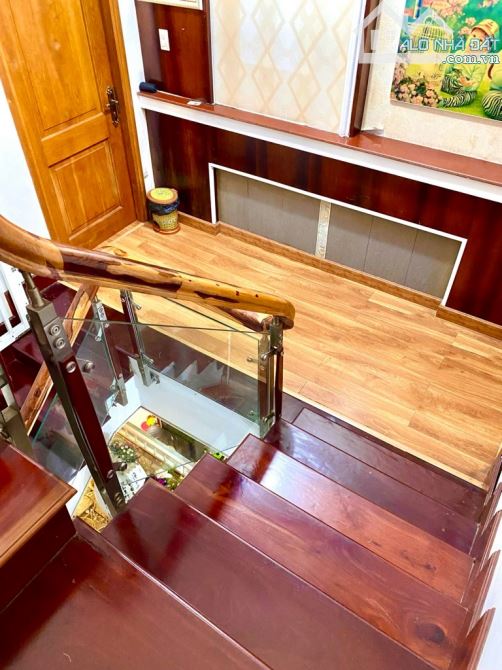 KHU NHÀ Ở QUÂN ĐỘI 112M2 NGANG 8M, 3 TẦNG 4PN, ĐƯỜNG 10M CÓ VỈA HÈ, HOÀN CÔNG ĐỦ, 17.5TỶ - 4