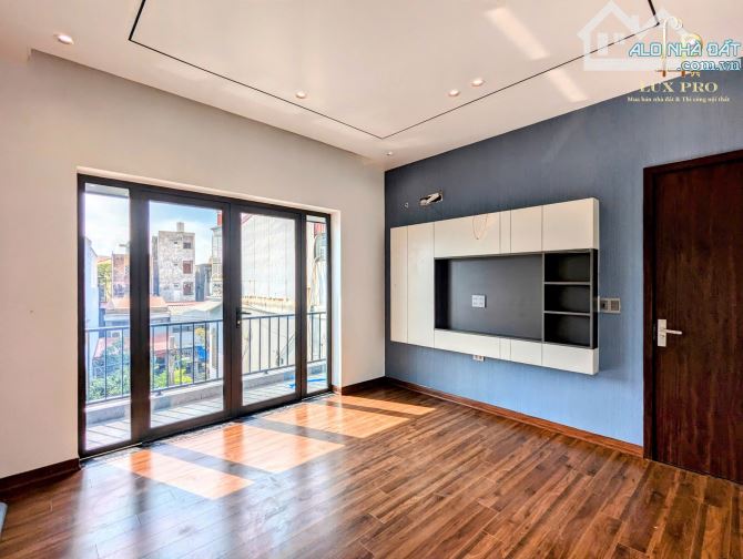 Mở bán siêu phẩm 4 tầng đường Nguyễn Công Trứ, dt 70m2, kinh doanh tốt - 6