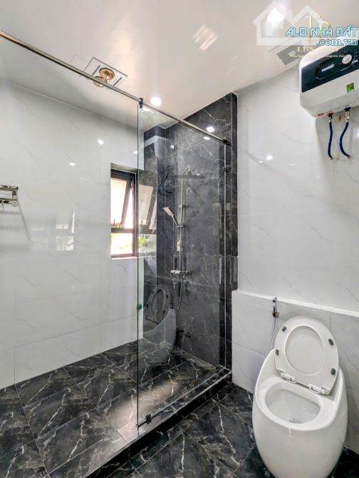 Mở bán siêu phẩm 4 tầng đường Nguyễn Công Trứ, dt 70m2, kinh doanh tốt - 7